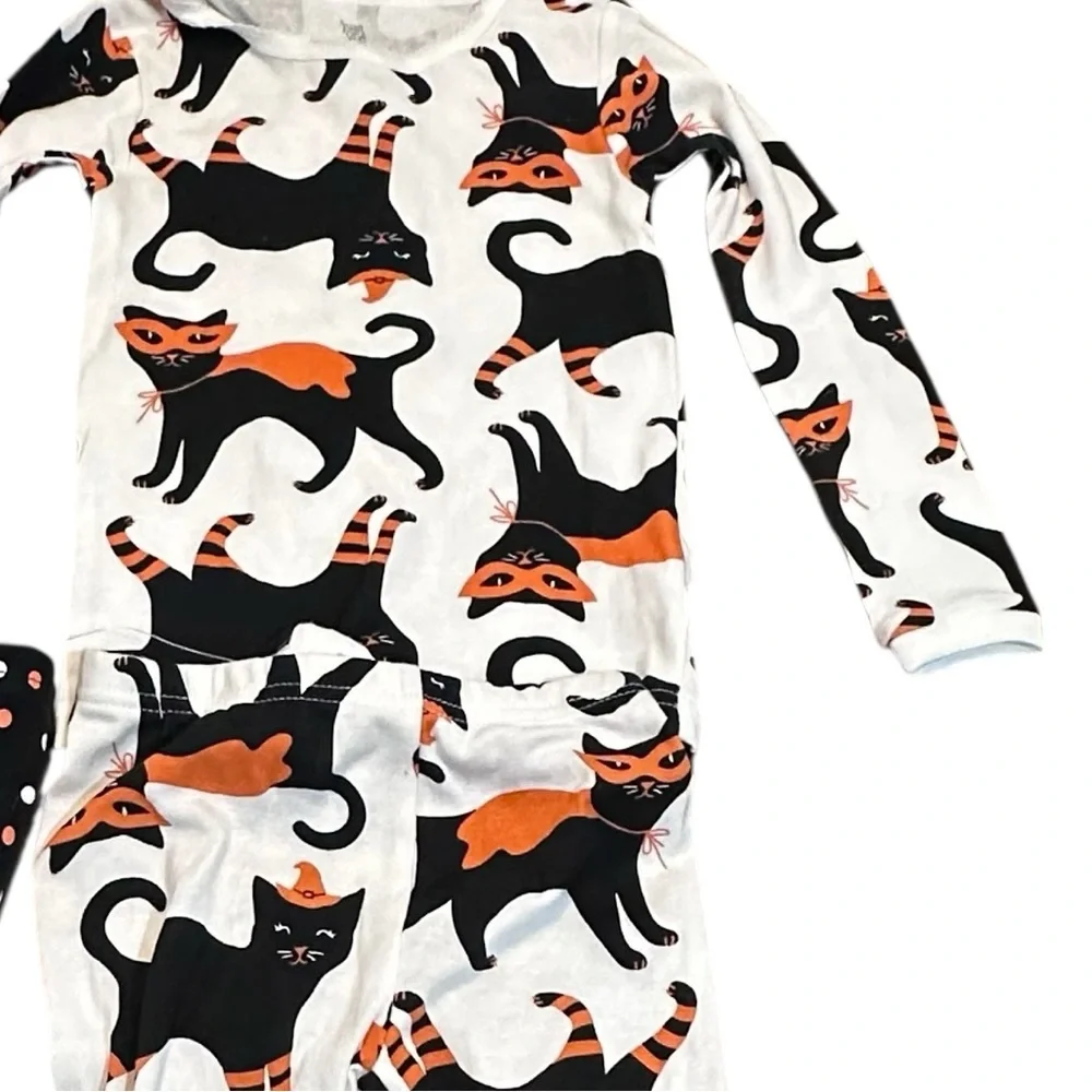 Just One You by Carter’s Halloween Pajama Set – ‎ 4 pieces total Size 3T NWT